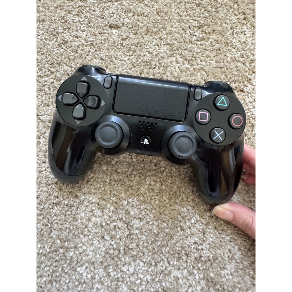Sony CUH-ZCT2U Wireless DualShock Controller for Playstation 4 - Black -Untested